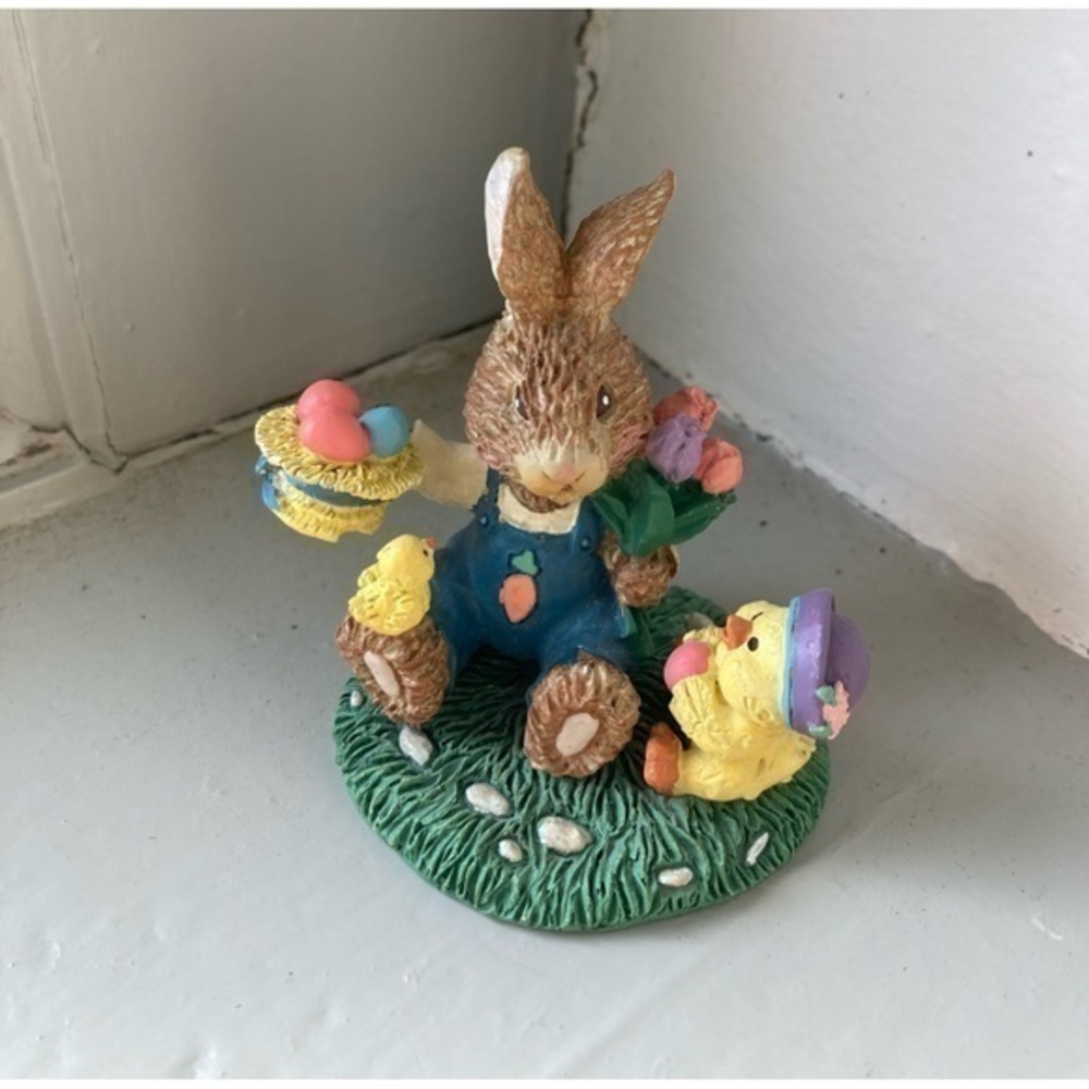 Bunny Cove Collection,  Russ Berrie & Co # 14401 Boy Bunny Sitting With Chick